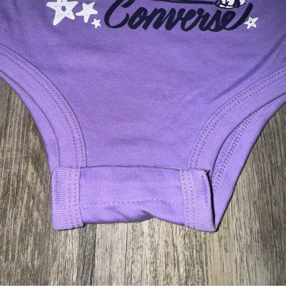 🩷3/$13🩷 Converse Kids Bodysuit Sneaker Print